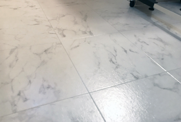 クッションフロアー